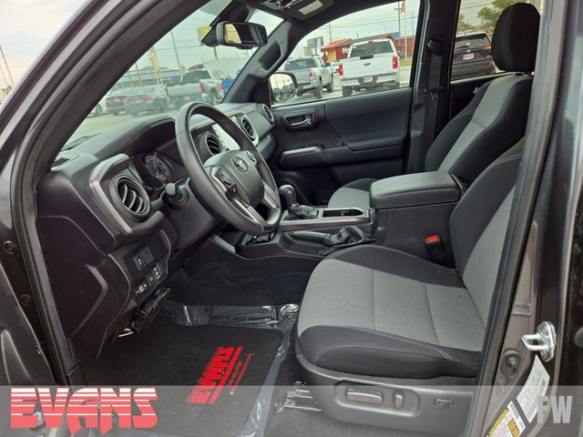 2023 Toyota Tacoma TRD Off-Road photo 15