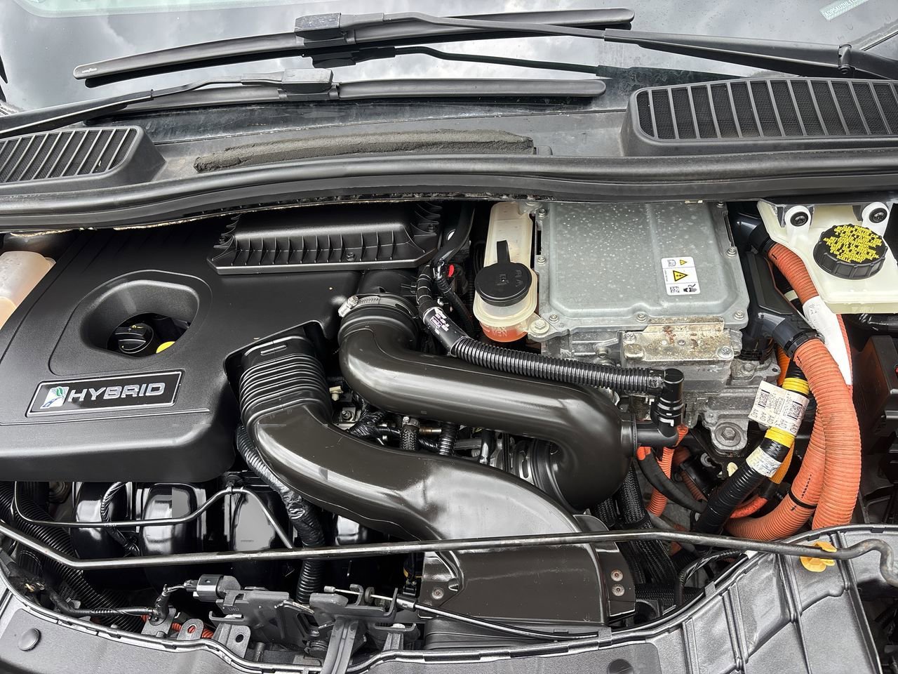 2017 Ford C-Max Hybrid SE photo 10