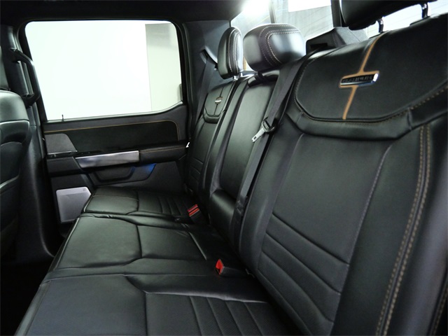 2022 Ford F-150 Platinum photo 14