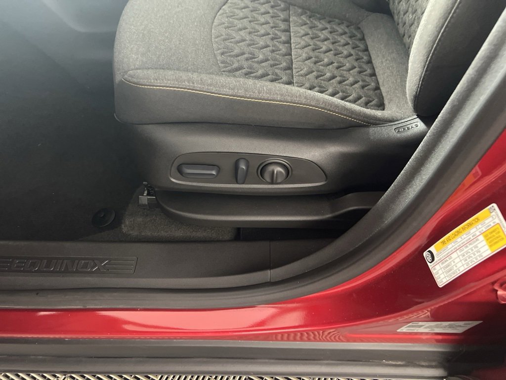 2023 Chevrolet Equinox LT photo 7