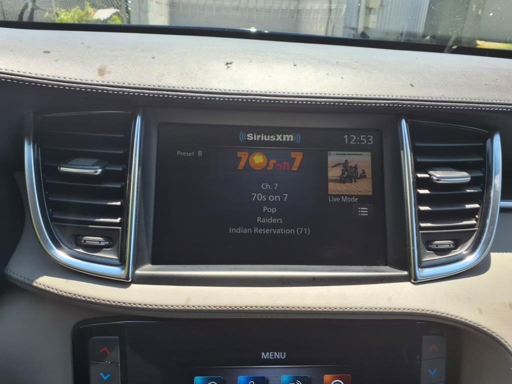 2024 Infiniti QX50 Luxe photo 18