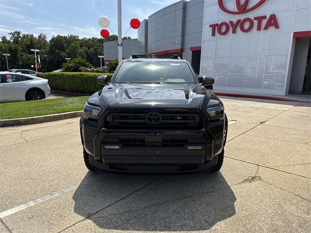 2025 Toyota 4Runner SR5 photo 7