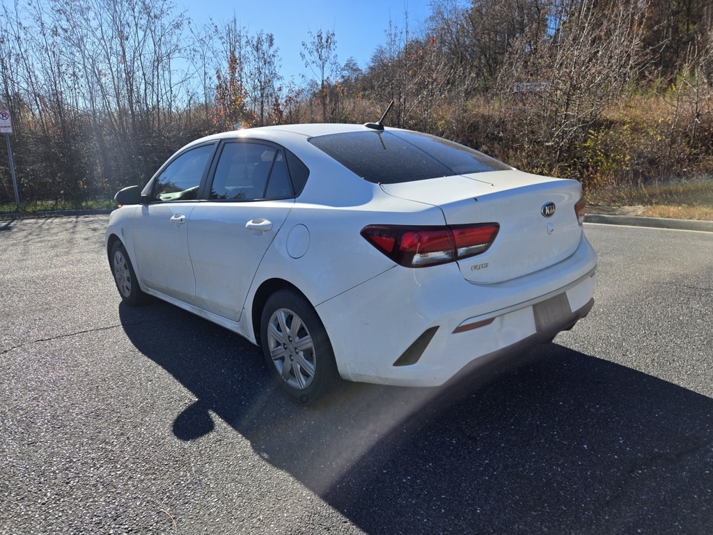 2021 Kia Rio LX S photo 3