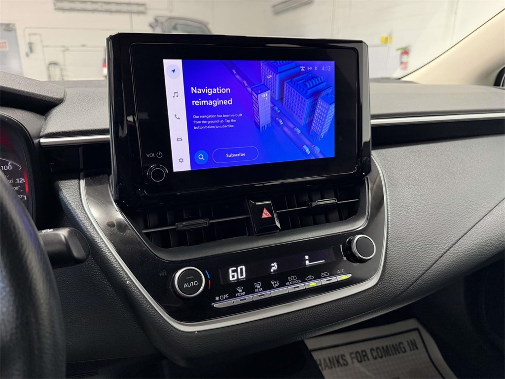 2023 Toyota Corolla LE photo 17
