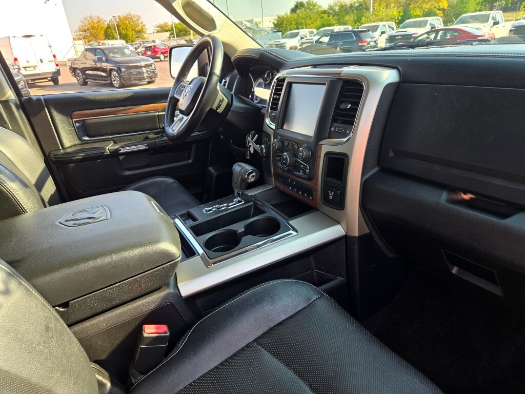 2013 Ram 1500 Laramie photo 6