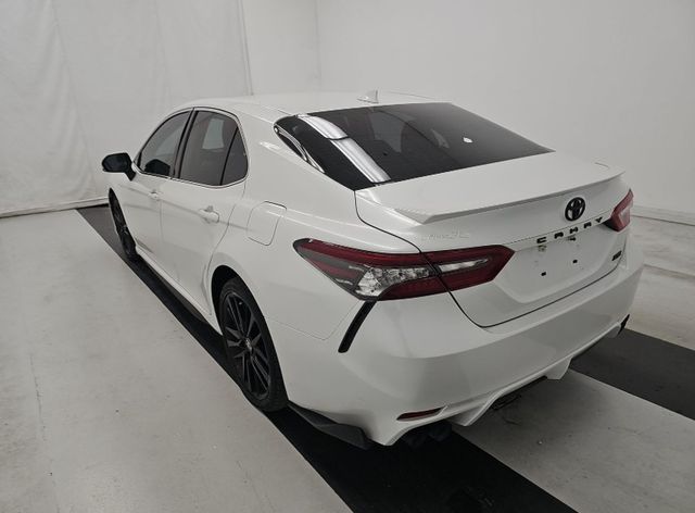 2021 Toyota Camry XSE photo 4