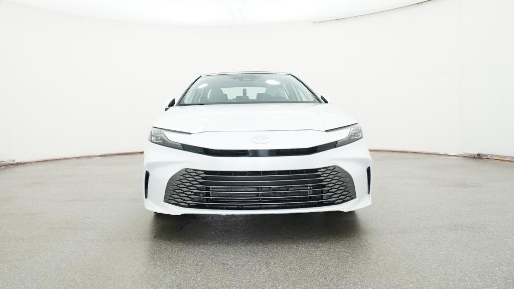 2025 Toyota Camry XLE photo 3