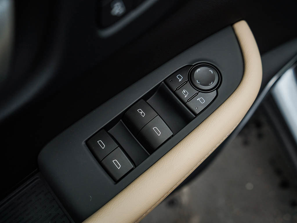 2026 Buick Enclave Preferred photo 16