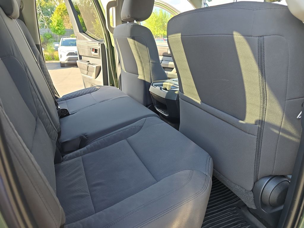 2022 Toyota Tundra SR5 photo 10