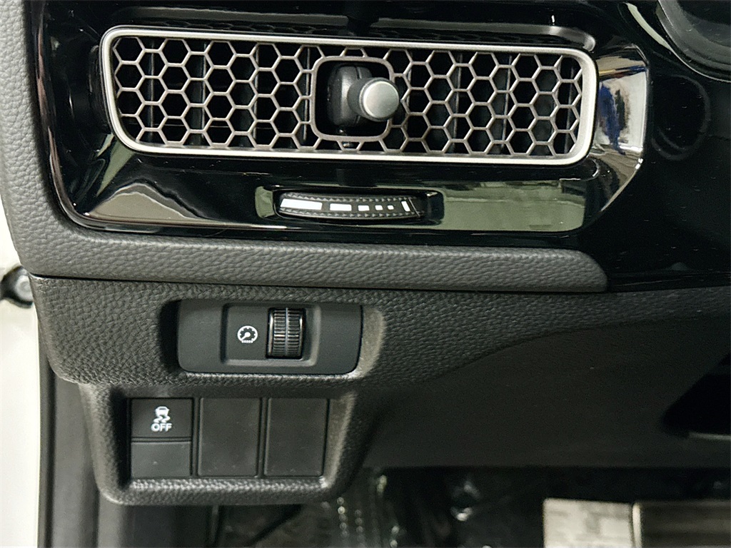 2025 Honda Civic Hatchback Sport photo 7