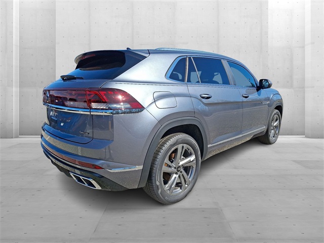 2024 Volkswagen Atlas Cross Sport SEL R-Line photo 3