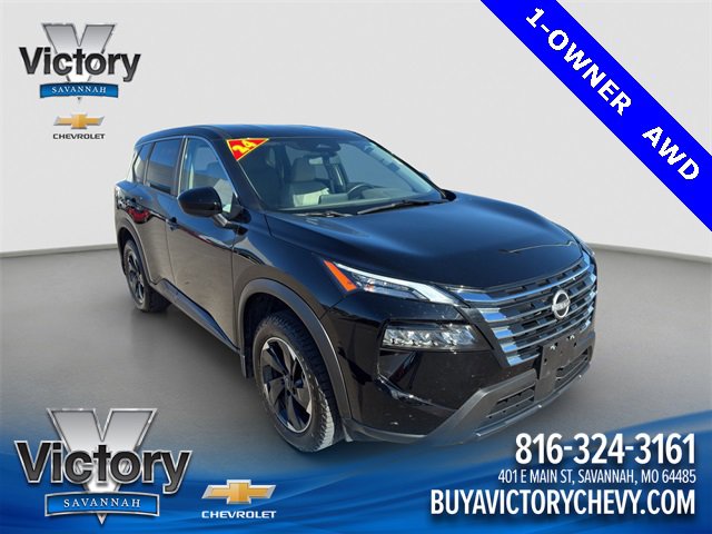 2024 Nissan Rogue SV's photo