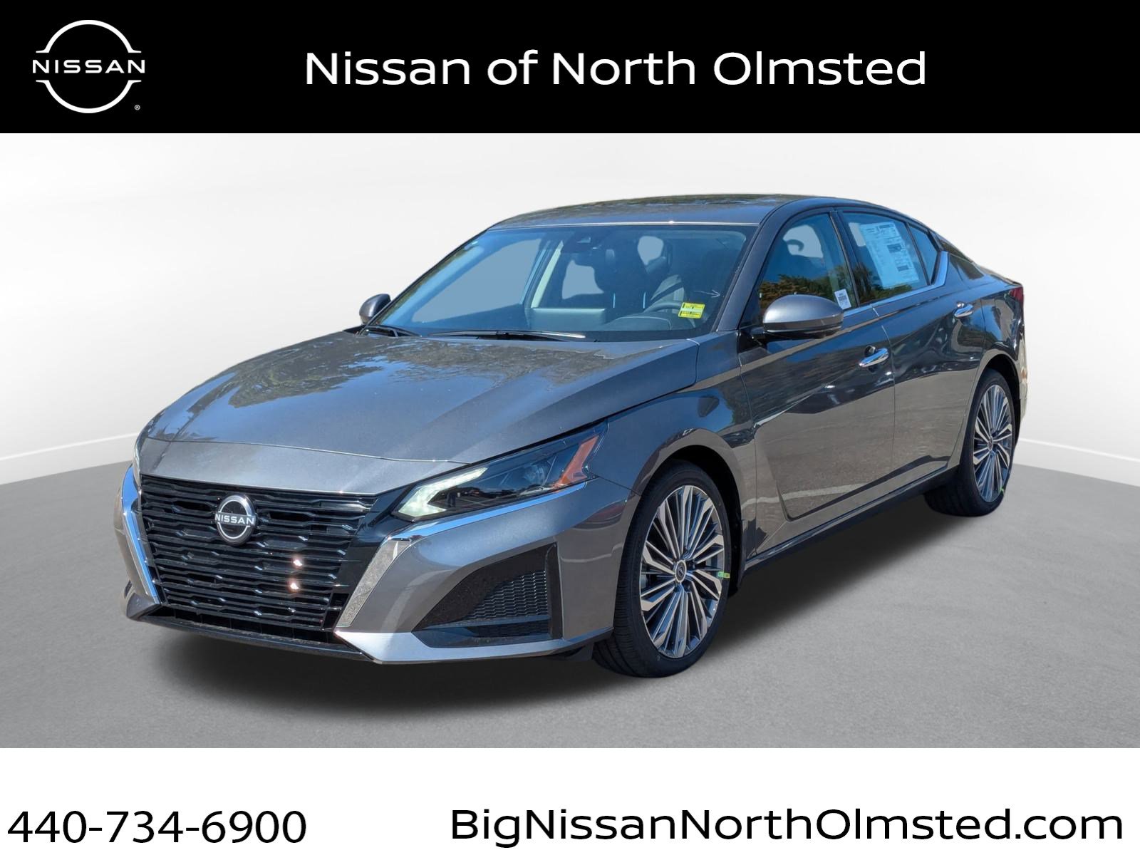2025 Nissan Altima SL's photo