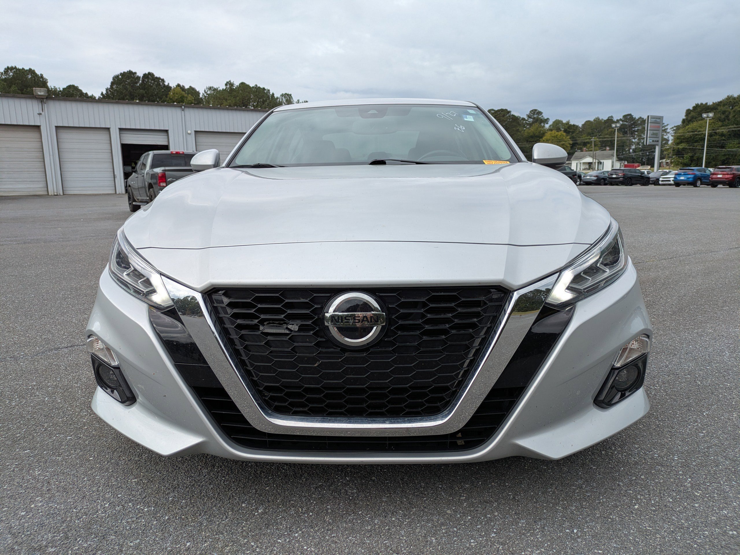 2019 Nissan Altima 2.5 SV photo 5