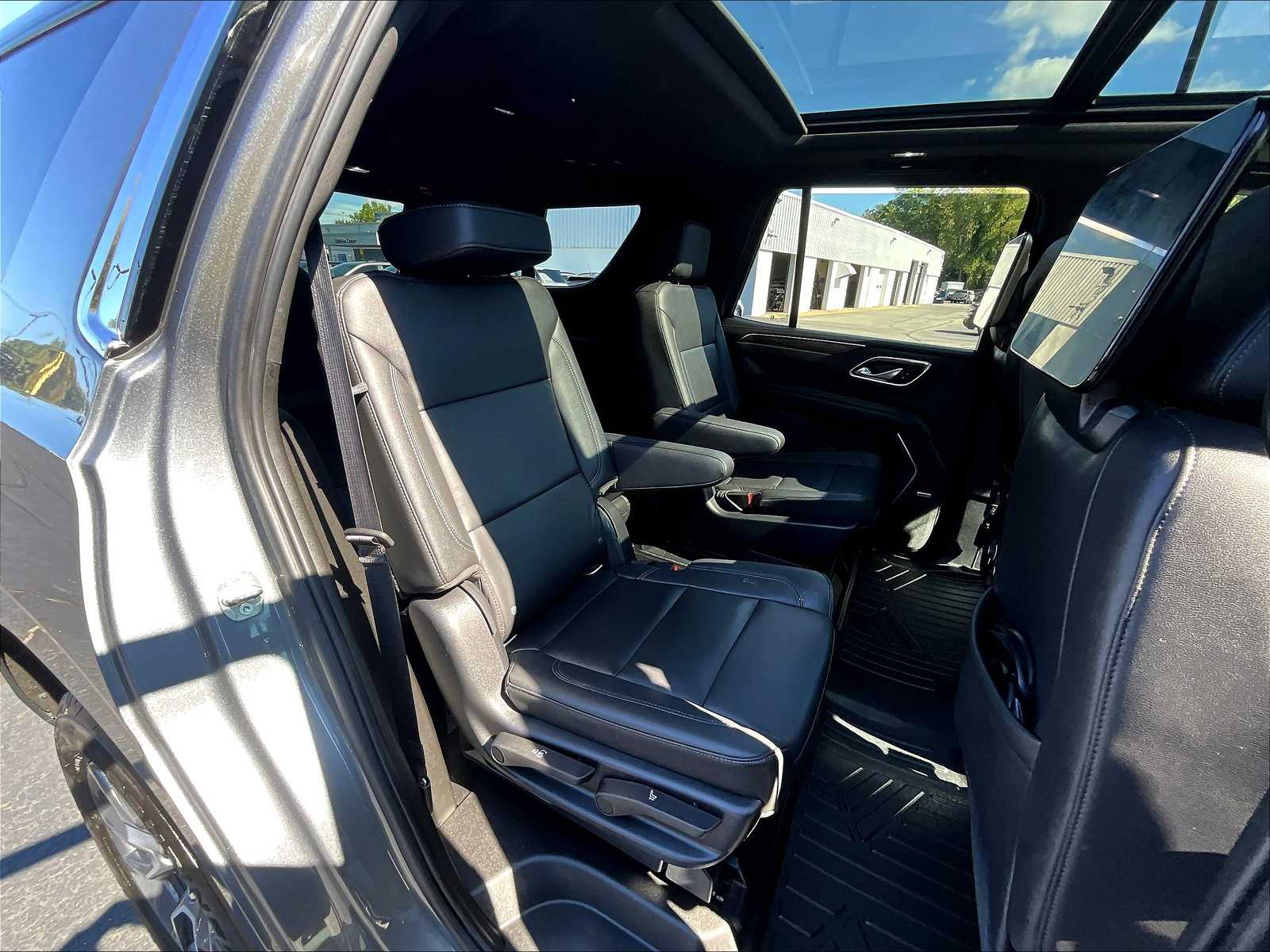 2021 Chevrolet Tahoe LT photo 15