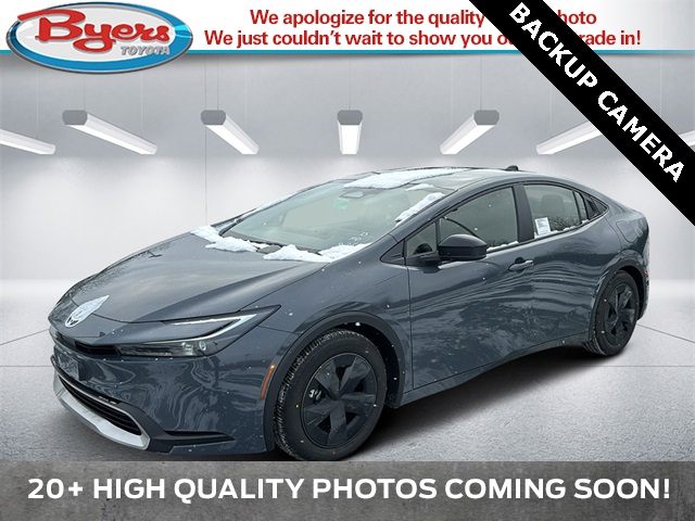 2026 Toyota Prius SE's photo