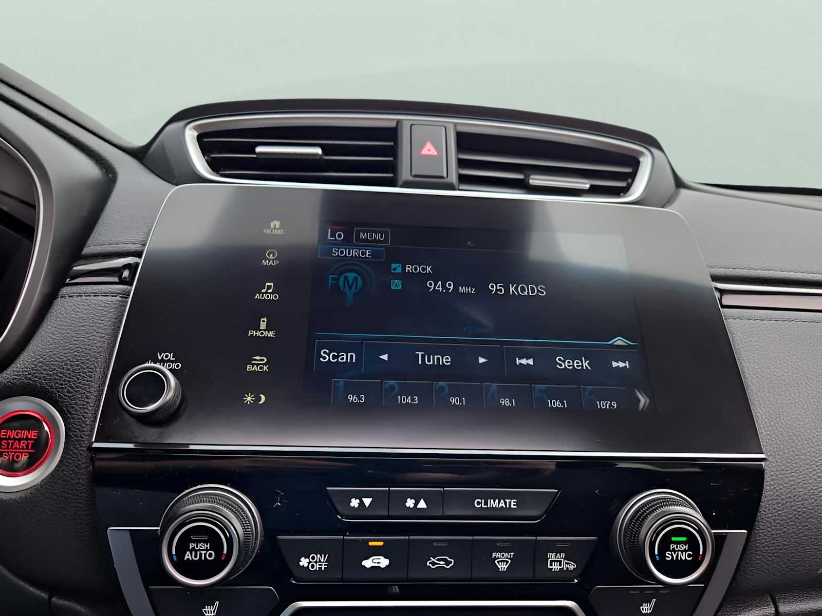 2021 Honda CR-V Touring photo 19