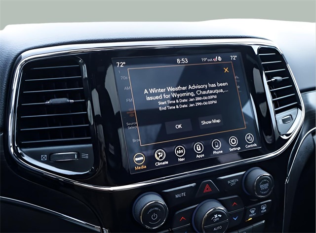 2021 Jeep Grand Cherokee Limited photo 4