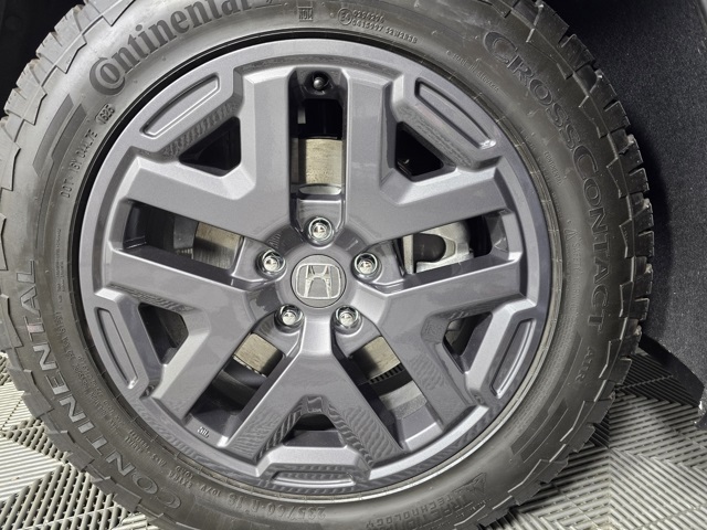 2026 Honda CR-V Hybrid photo 2