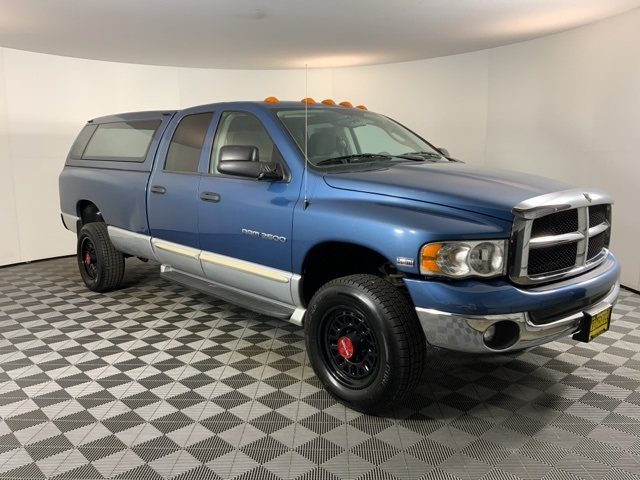 2003 Dodge Ram SLT photo 3