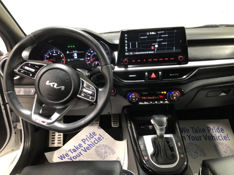 2023 Kia Forte GT-Line photo 22