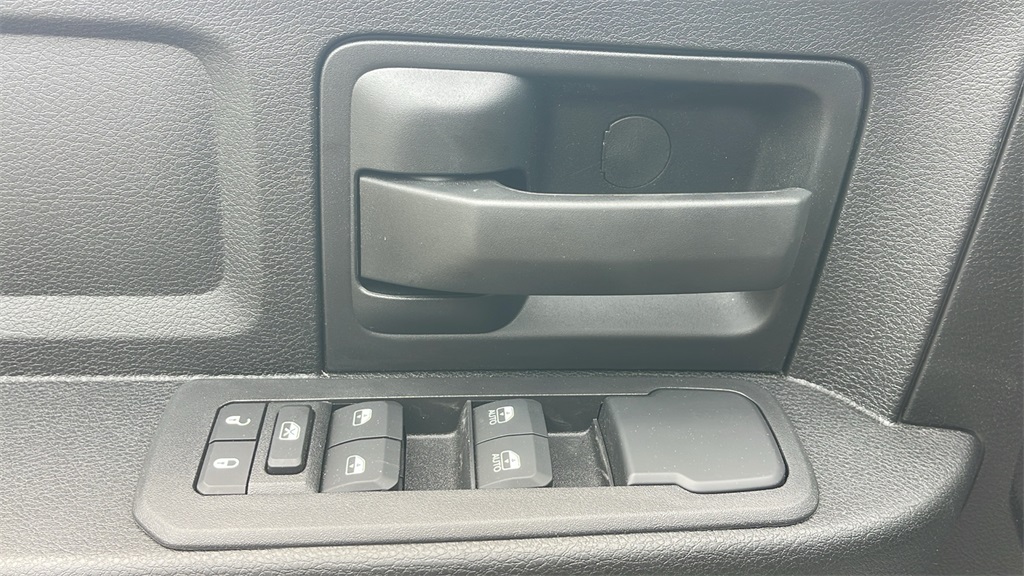 2025 Ram 2500 Tradesman photo 14
