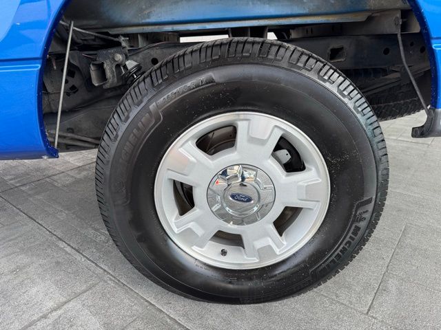 2013 Ford F-150 XLT photo 3