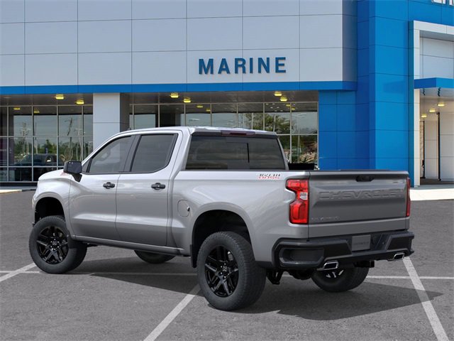2025 Chevrolet Silverado 1500 LT Trail Boss photo 2