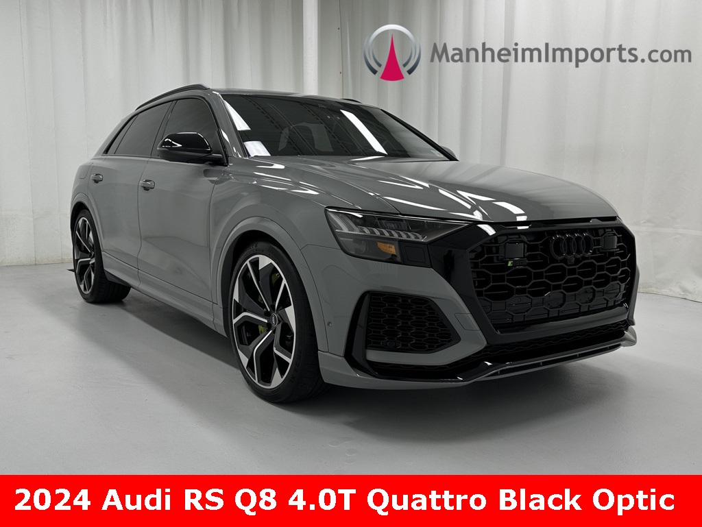 2024 Audi RS Q8 Base's photo