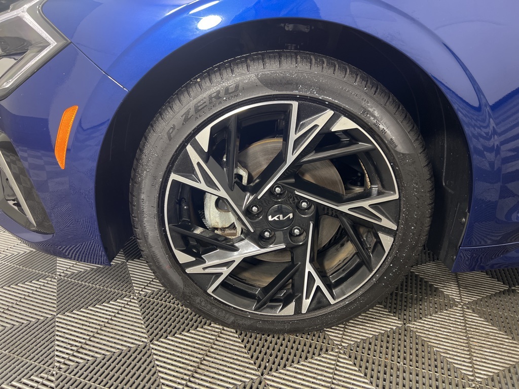 2025 Kia K5 GT-Line photo 23