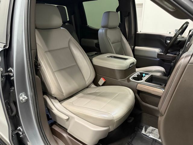 2020 Chevrolet Silverado 1500 RST photo 26