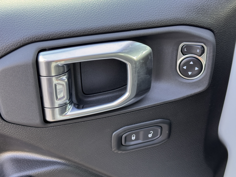2025 Jeep Wrangler Sport S photo 28