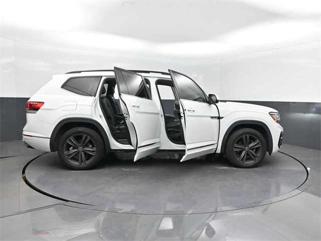 2021 Volkswagen Atlas V6 SE Technology R-Line photo 32