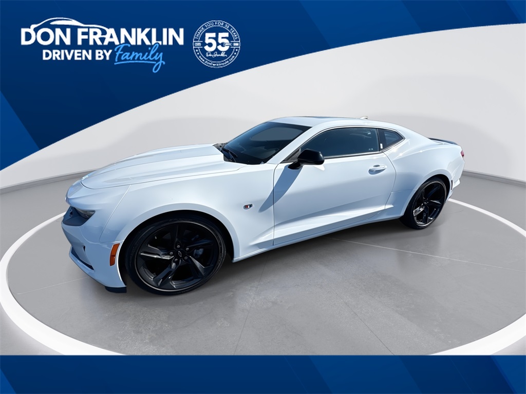 2021 Chevrolet Camaro 1LT's photo