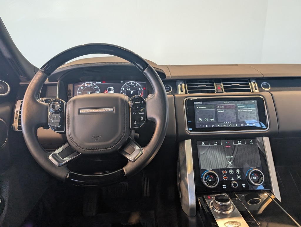 2020 Land Rover Range Rover HSE photo 14