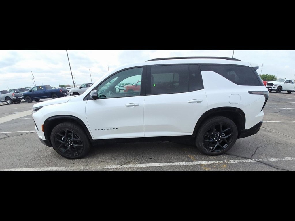 2024 Chevrolet Traverse RS photo 4