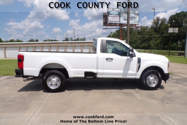 2024 Ford F-250 XL photo 2