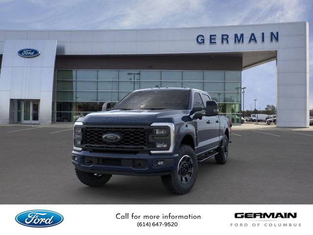 2025 Ford F-350 Lariat photo 2