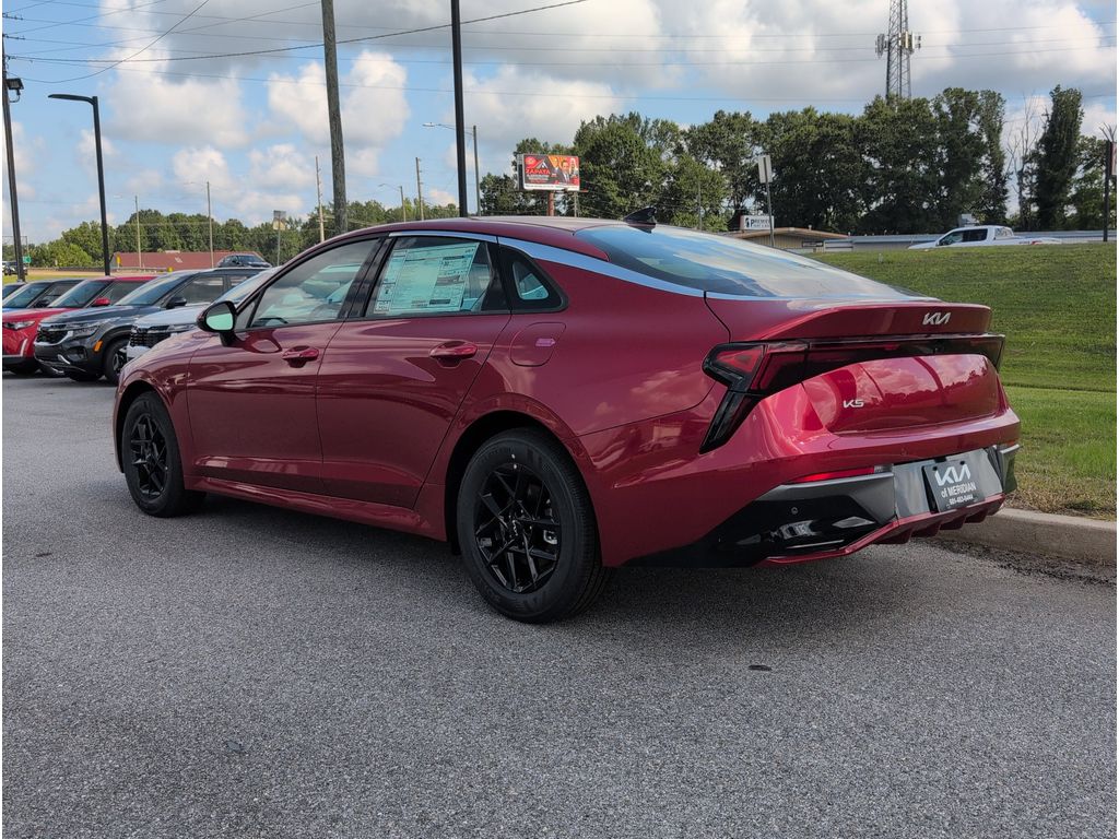 2025 Kia K5 LXS photo 3