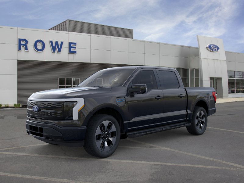 2025 Ford F-150 Lightning Platinum photo 4