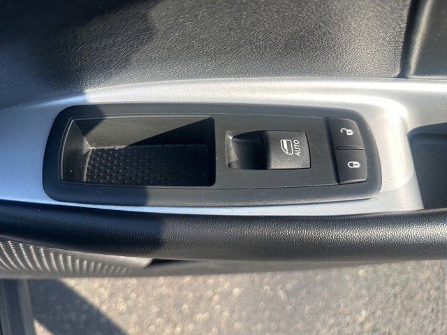 2012 Dodge Journey SXT photo 15