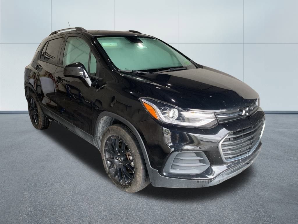 Used 2022 Chevrolet Trax LT with VIN KL7CJPSMXNB539978 for sale in Triadelphia, WV