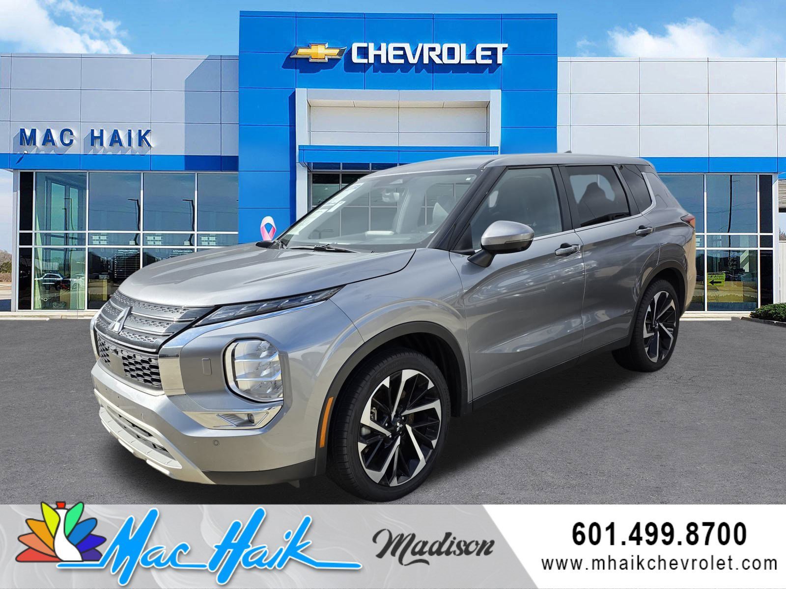 2024 Mitsubishi Outlander SE