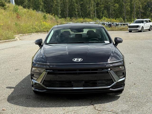 2025 Hyundai Sonata Hybrid Limited photo 7