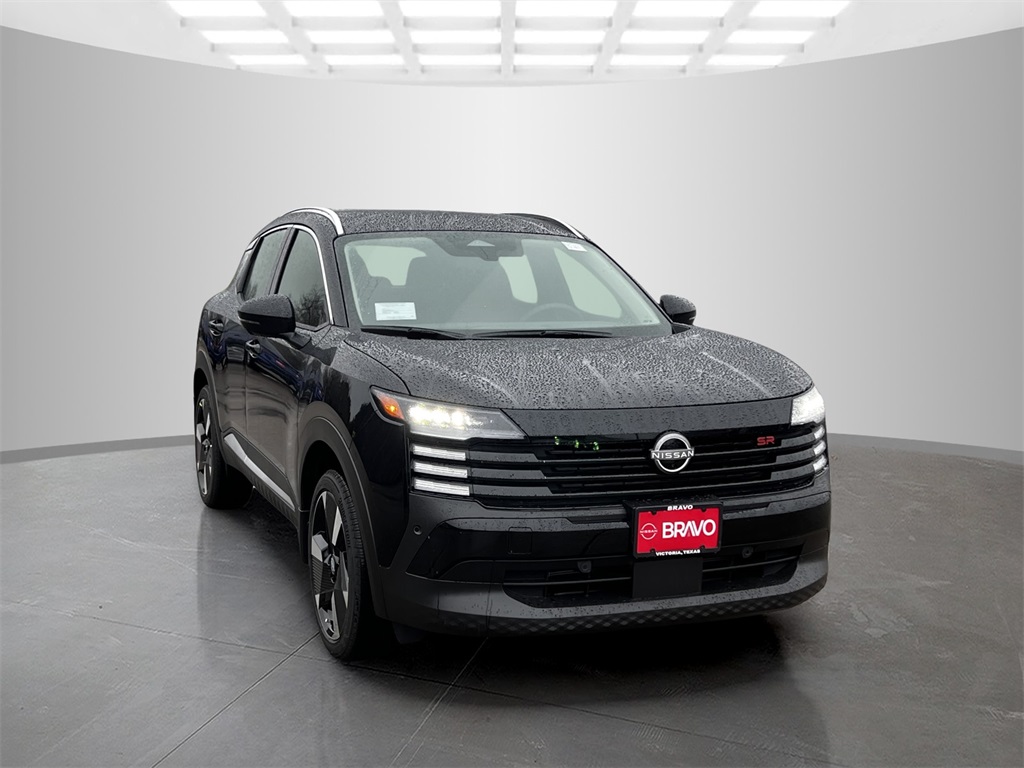 2025 Nissan Kicks SR photo 3