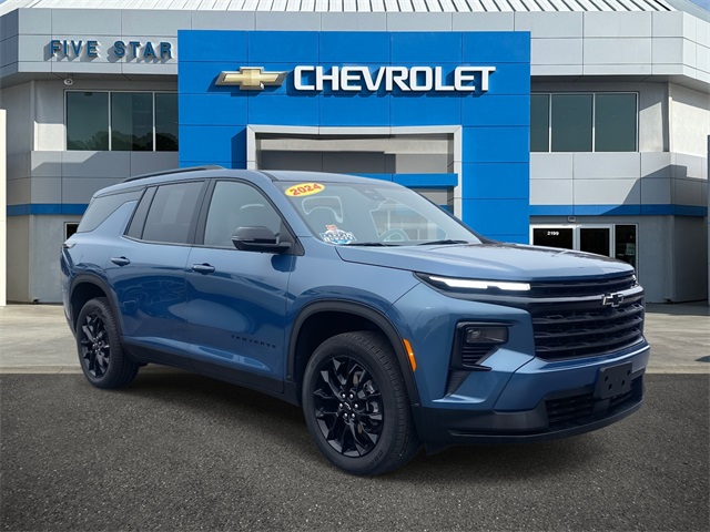 2024 Chevrolet Traverse 2LT's photo