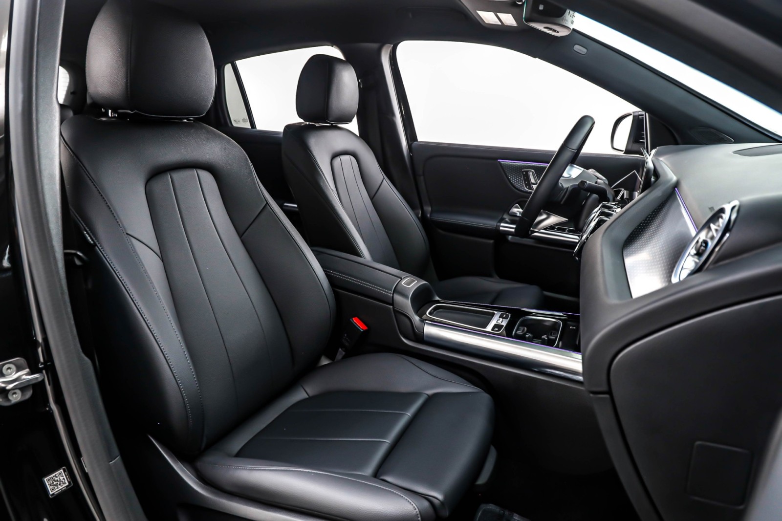 2025 Mercedes Benz GLA 250 photo 7