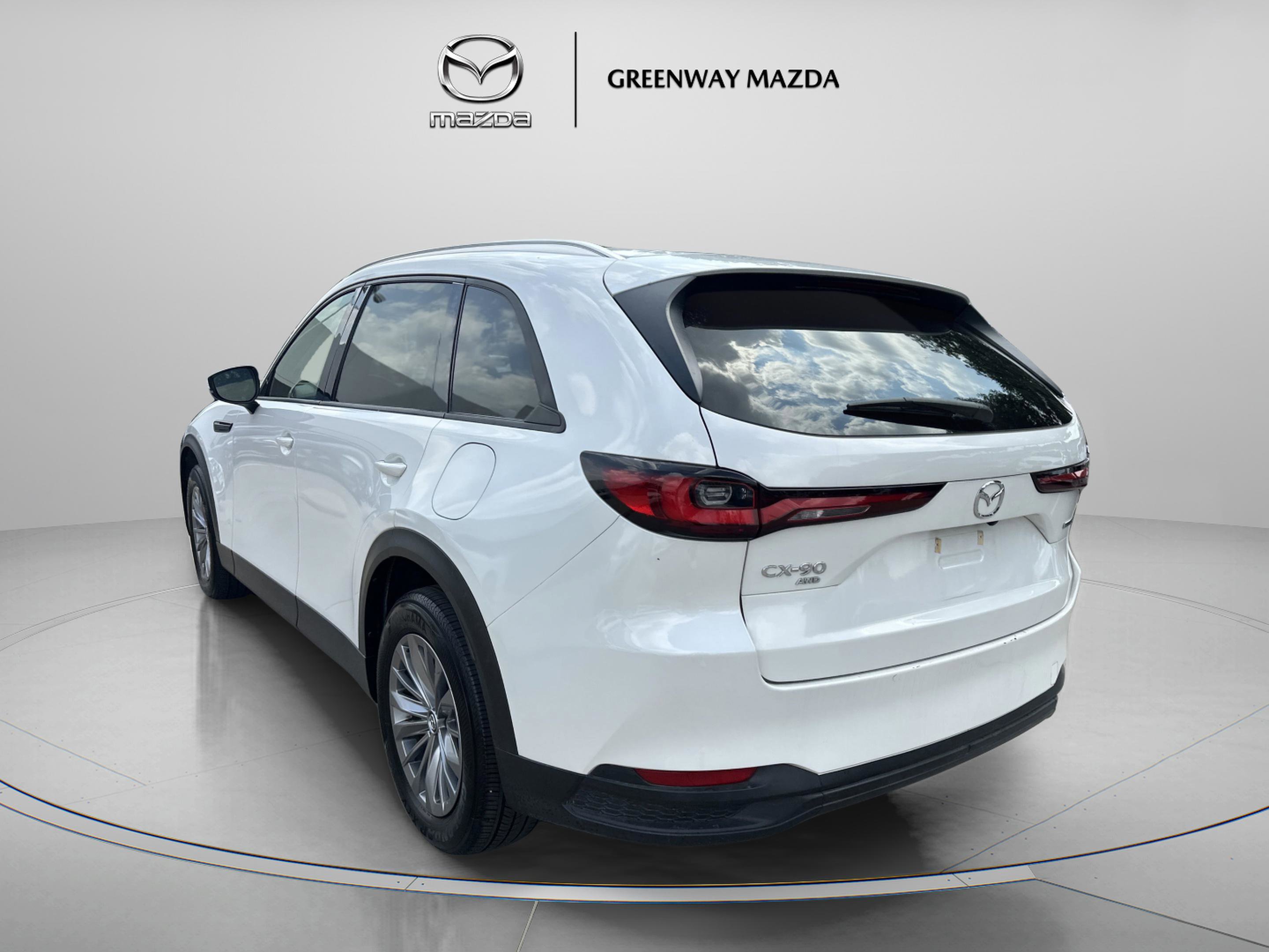 2024 Mazda CX-90 Preferred Plus photo 5