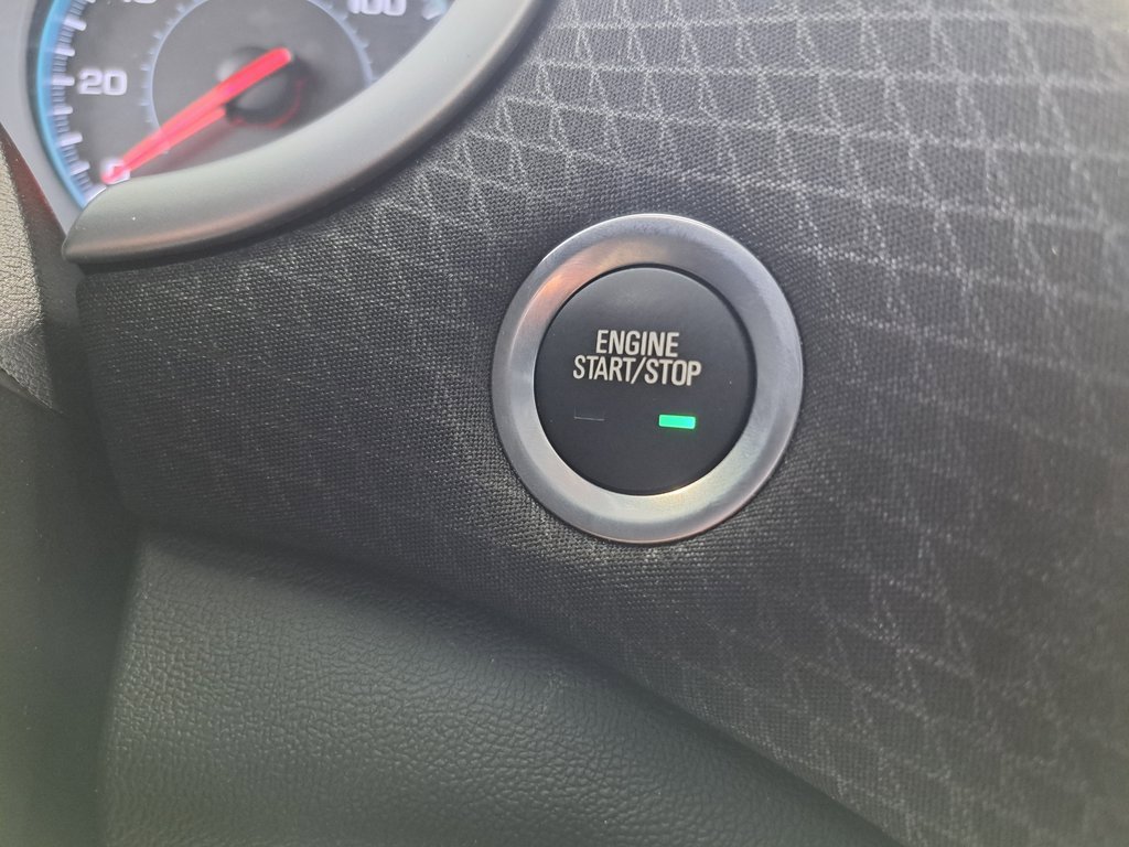 2023 Chevrolet Malibu 1LT photo 14