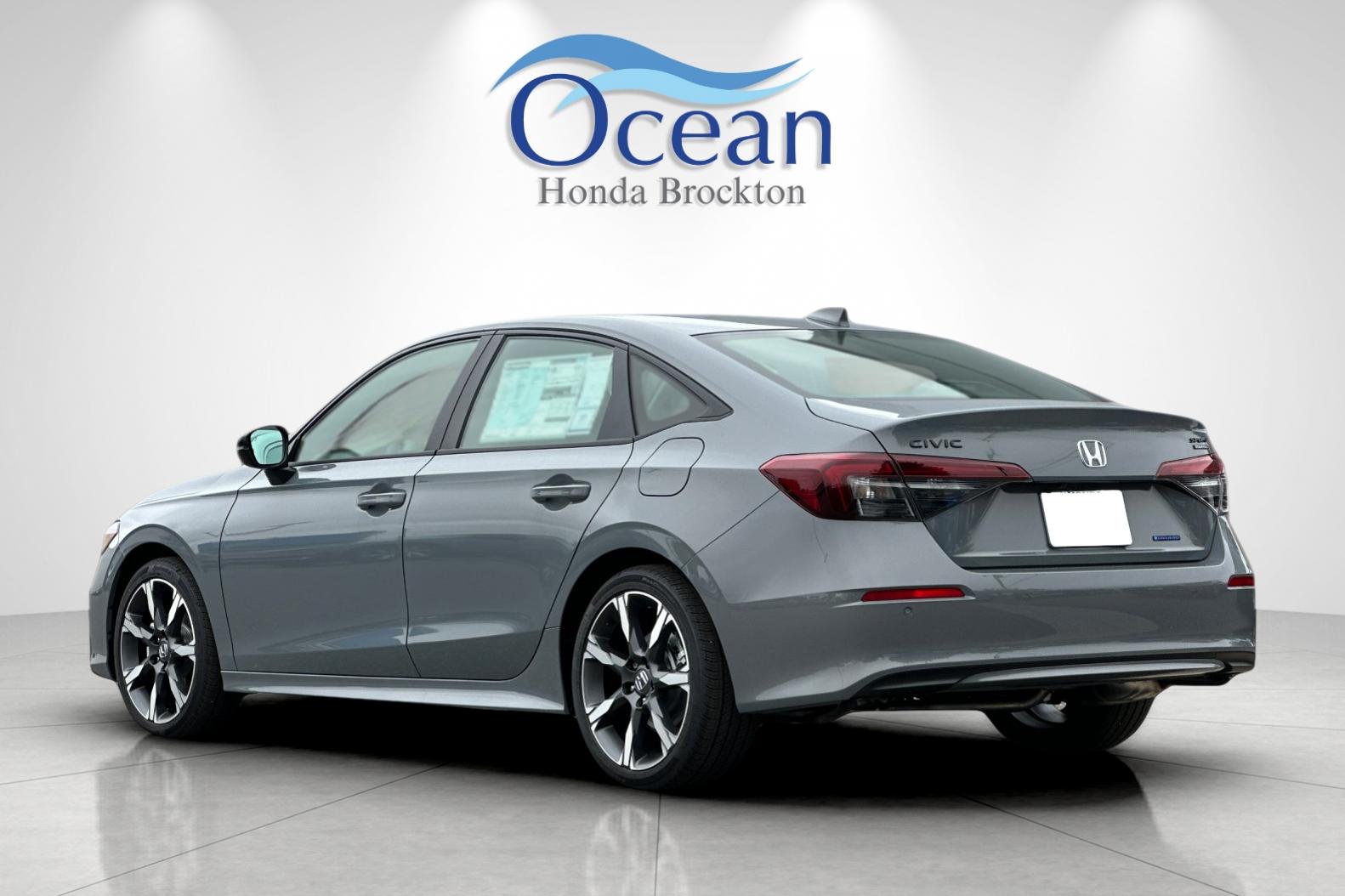 2026 Honda Civic Hybrid Sport Touring photo 3